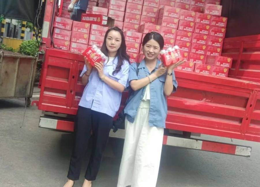 清涼一夏，關懷無限丨志成全體員工福利飲料發放活動